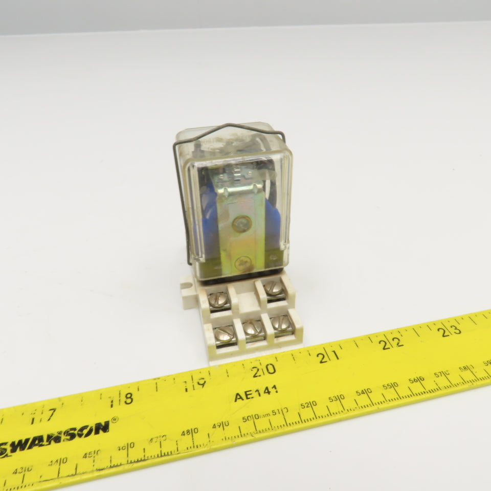 Deltrol 166 3PDT 3/4Hp 600VAC Max 120V Coil Ice Cube Relay W/ Base