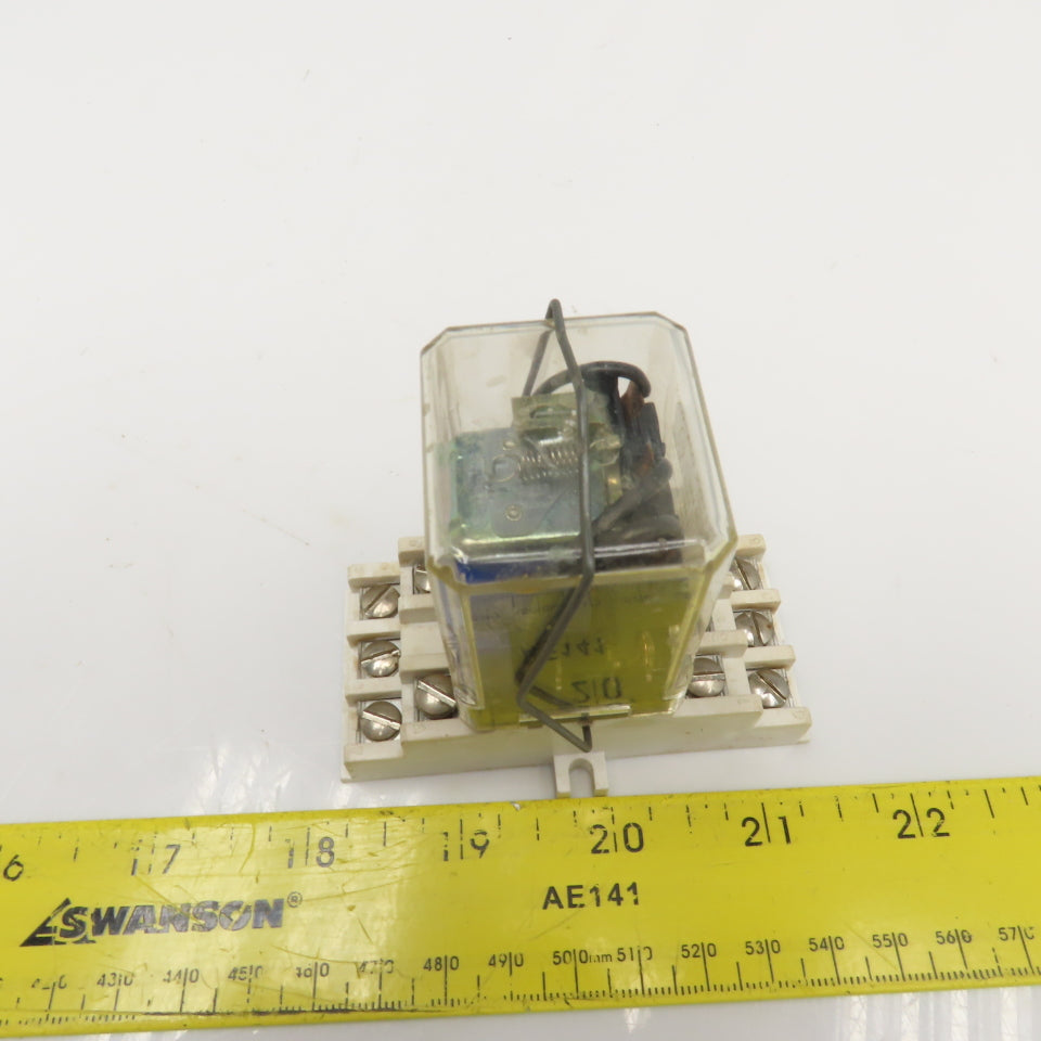 Deltrol 166 3PDT 3/4Hp 600VAC Max 120V Coil Ice Cube Relay W/ Base