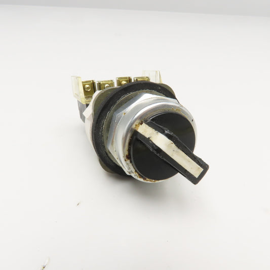 Allen Bradley 800T-H2 2 Position Selector Switch 600V