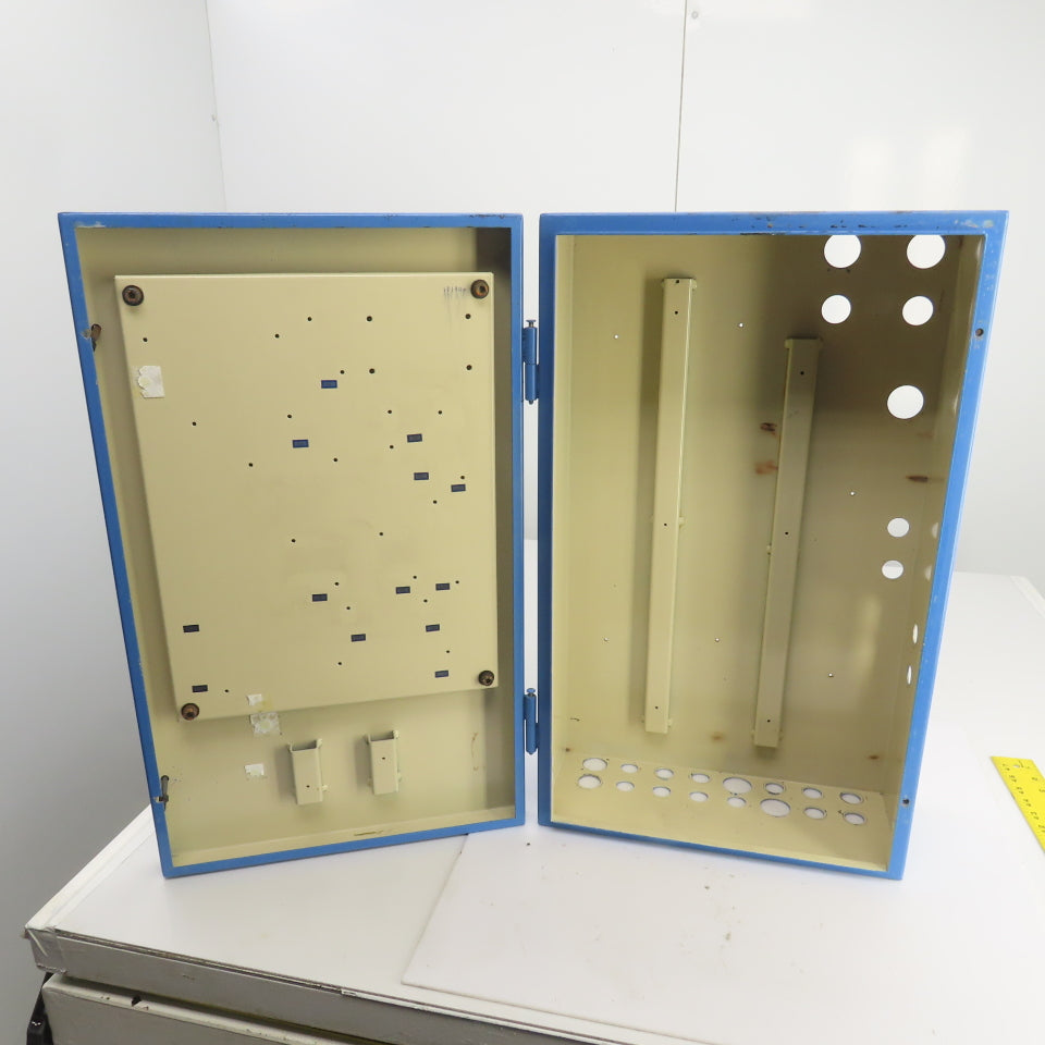 Mazak VQC-20/40B 26-1/2" x 15-1/2" x 6" Electrical Enclosure W/Hinged Door