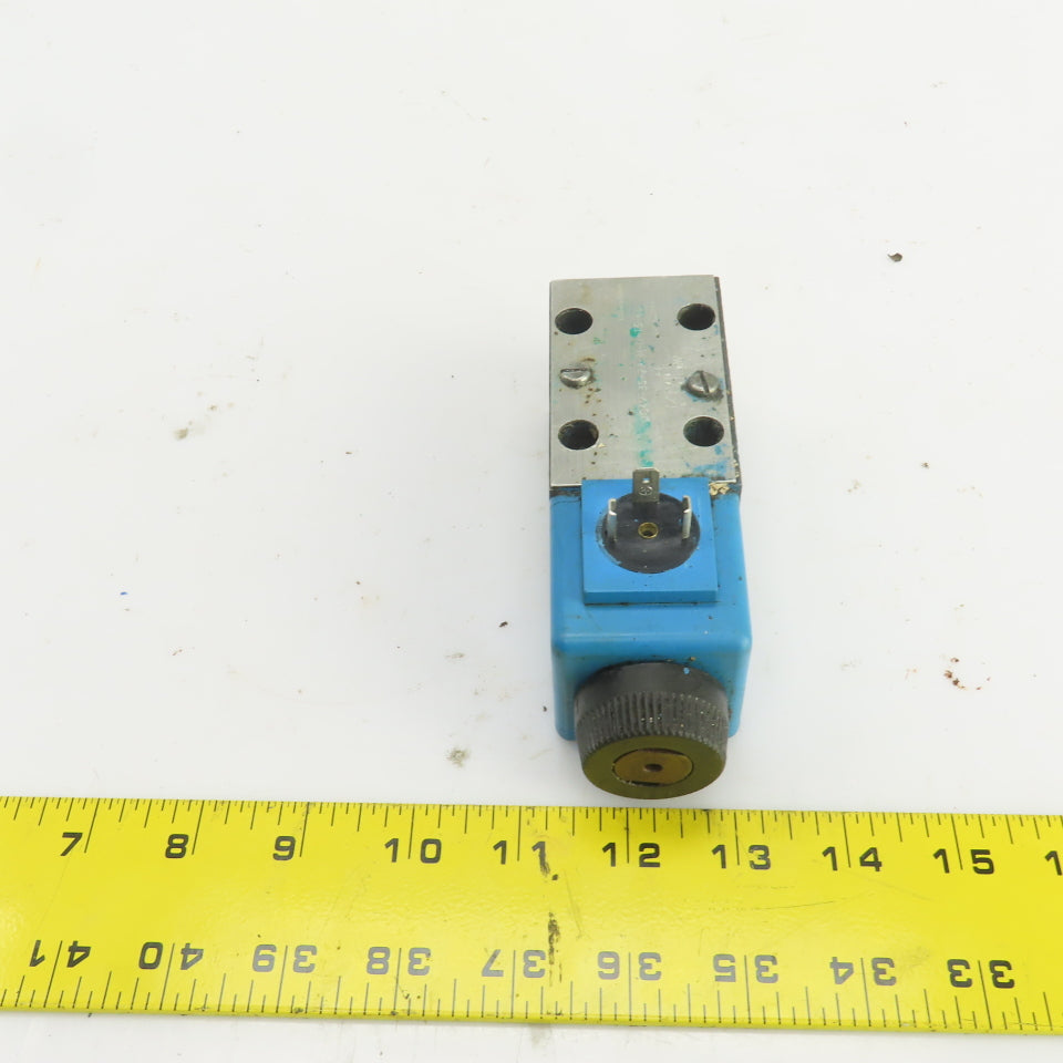 Vickers DG4V-3S-2A-M-U-T5-60 Hydraulic Directional Control Valve 1450PSI