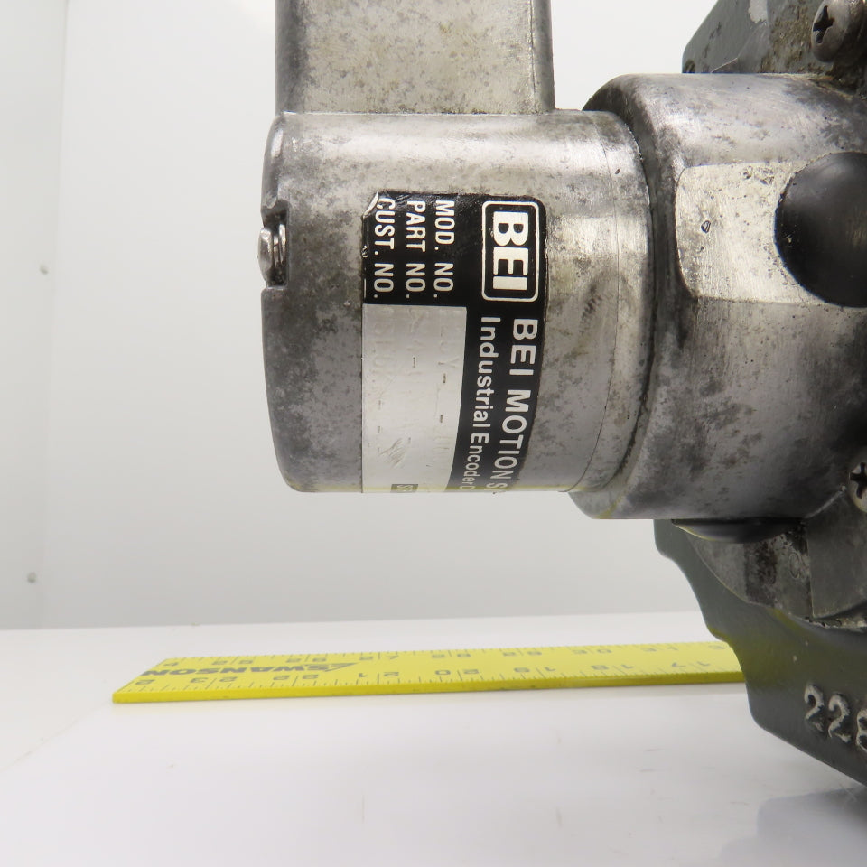 Mitsubishi 7055-3 HA203CBS Permanent Magnet AC Servo Motor W/Encoder 125Y-SD