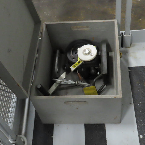 Uni-Hoist 48" x 48" Arial Basket Man Fork Lift Hoist Confined Space 350# Cap.