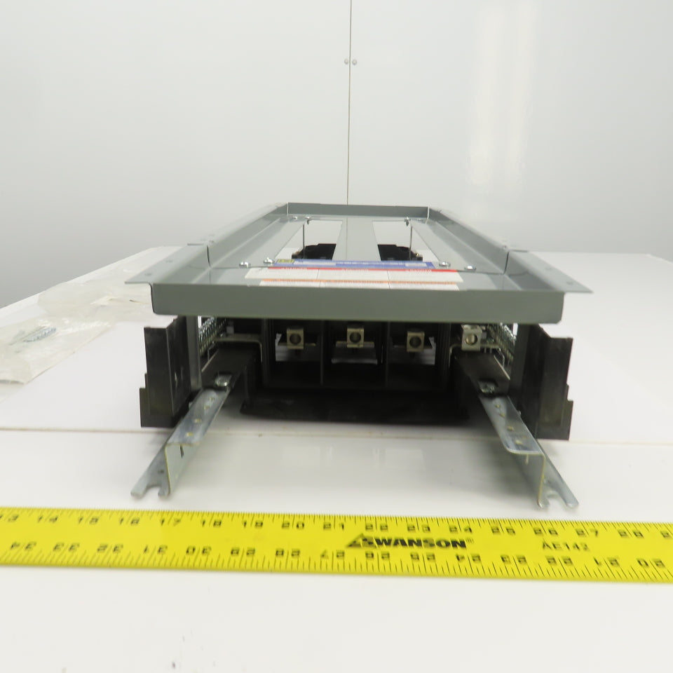SquareD 12356080011 42 Circuit 100A Panel Board Load Center  208Y/120 VAC 3PH