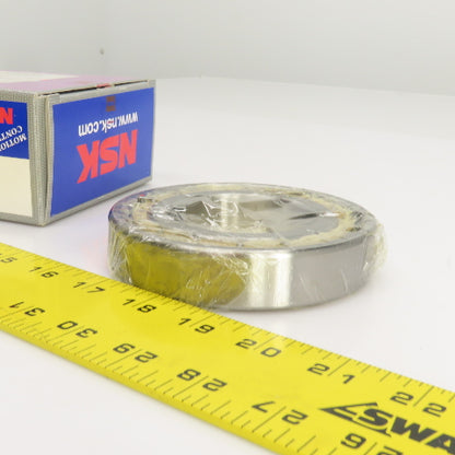 NSK N212M Light Cylindrical Roller Bearing 60mm Bore 110mm OD 22mm Wide