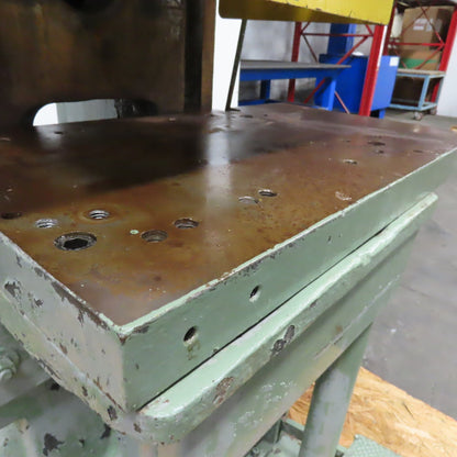 Advance Machine Model 24 Adjustable Bed Horn Die 5-1/2" Stroke 2Hp 208/440V