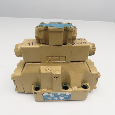 Vickers DG4V-3S-6C-VM-FW-B5-60 4/3 Float Center Hydraulic Pilot Valve 120V