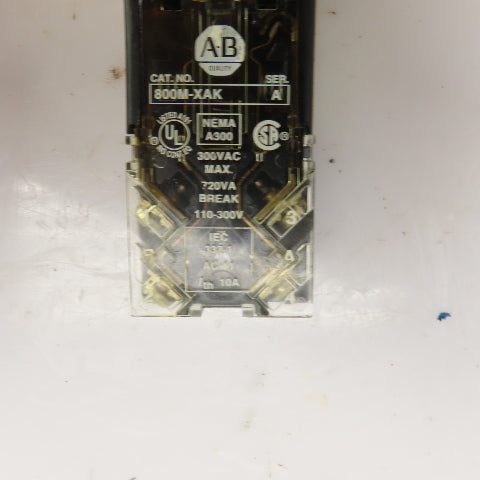 Allen Bradley 800MR-B6 Ser A Red Momentary Contact Push Switches 300VAC Lot/3