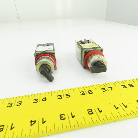 Allen Bradley 800MR-NX2Q HX2B Ser A 300V 2 & 4 Position Selector Switches Lot/2