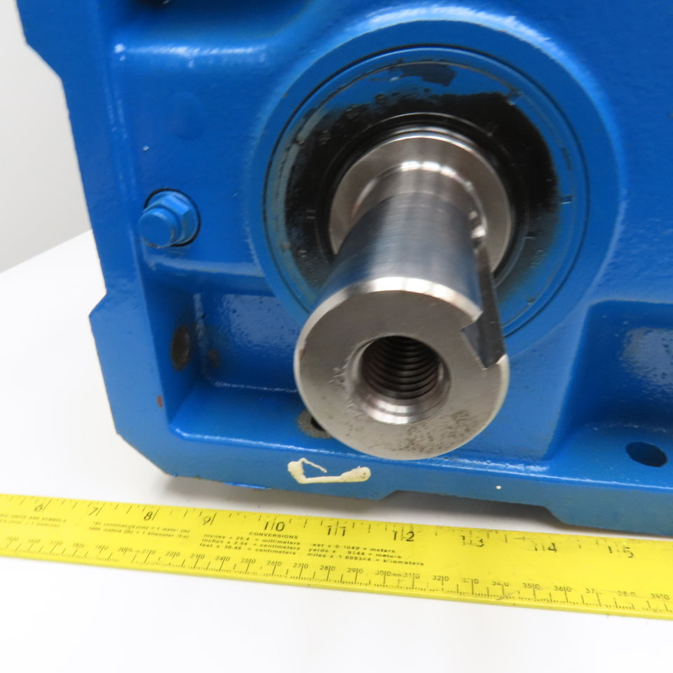 Nord 92772 N180TC 8.55:1 Ratio 205 RPM Output Helical Gear Reducer 180TC
