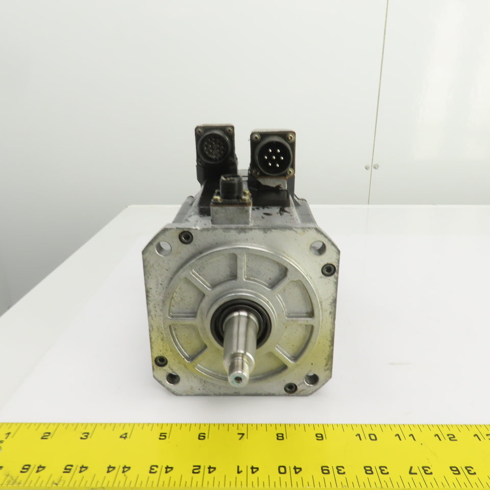 Okuma BL-MC50E-20TB 1kW AC Servo Motor 2000RPM 133V 3PH 4.45A W/Encoder ER