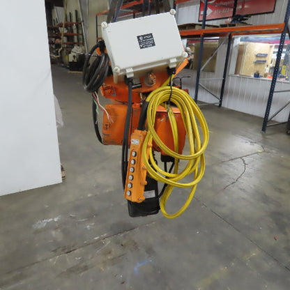 Hitachi 1/2SH 500KG 1000LB Electric Chain Hoist 220/415V 3PH W/Power Trolley