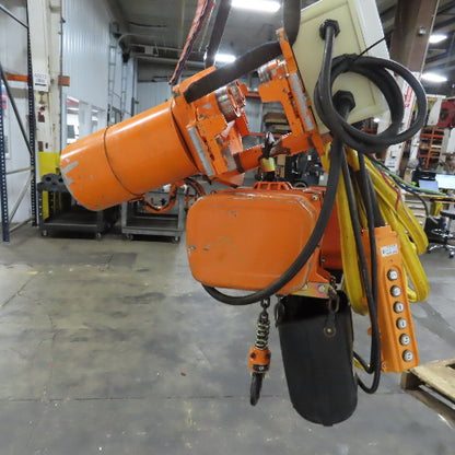 Hitachi 1/2SH 500KG 1000LB Electric Chain Hoist 220/415V 3PH W/Power Trolley