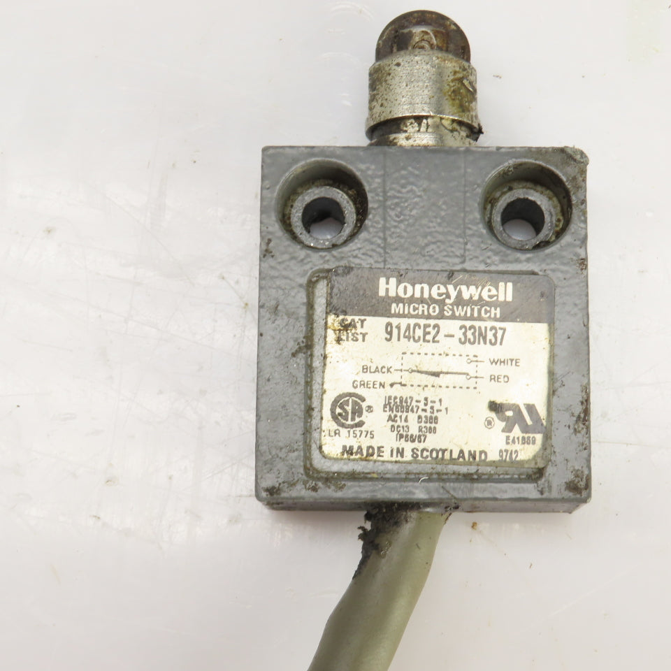 Honeywell 914CE2-33N37 Micro Roller Plunger Limit Switch