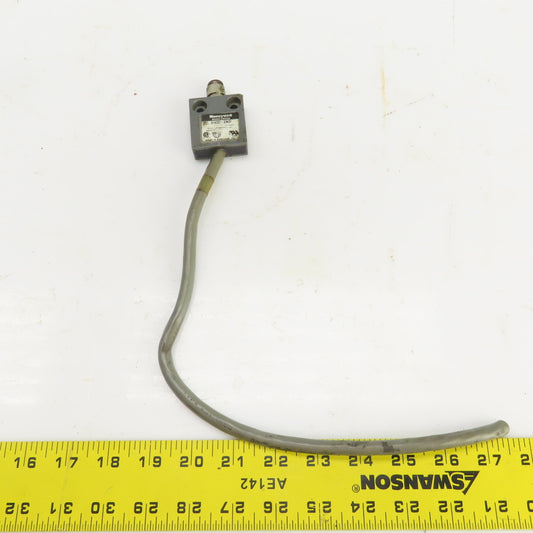 Honeywell 914CE2-33N37 Micro Roller Plunger Limit Switch
