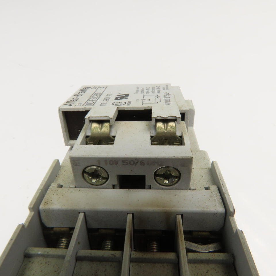 Allen Bradley 100-C12D10 193-EA1CB 600V Contactor Relay 0.32-1.0A Trip Overload