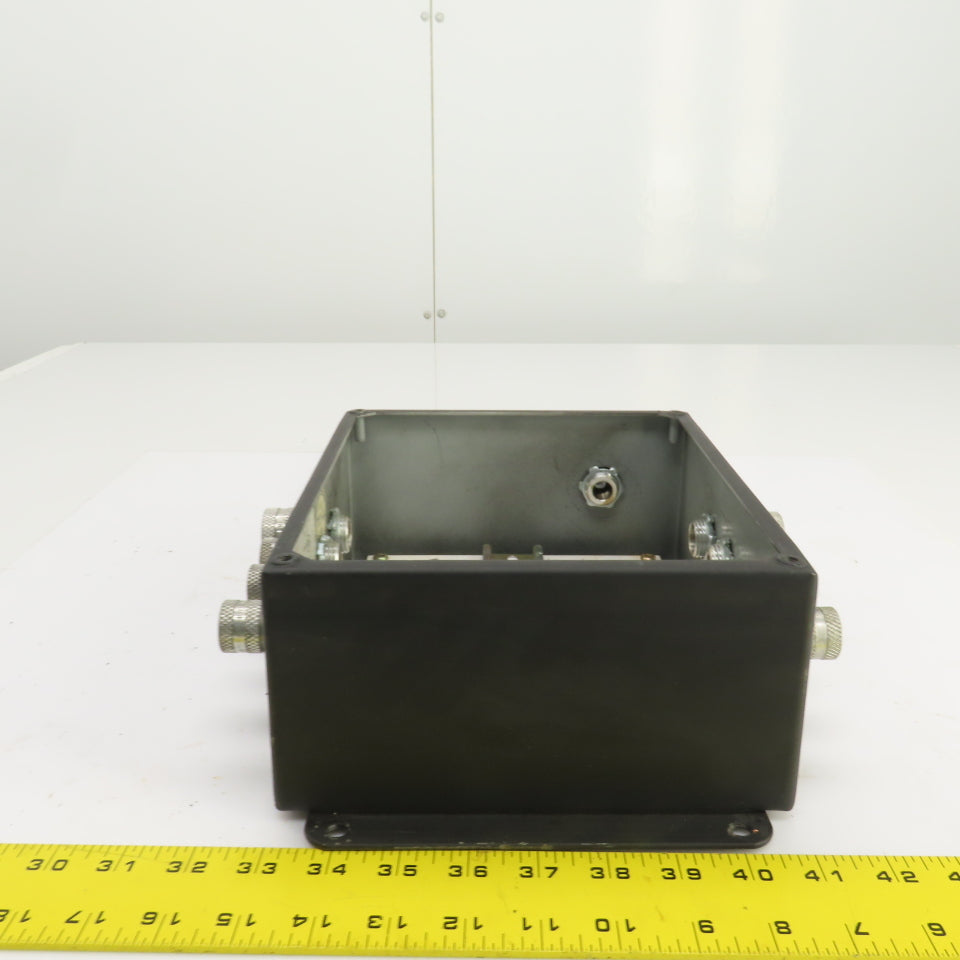 Hoffman A-1008SC 10" x 8" x 4" Electrical Enclosure W/Back Plate & Screw Cover