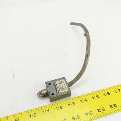 Honeywell 914CE2-6 Roller Plunger Limit Switch 250VAC 18VDC
