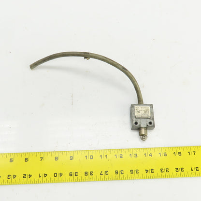 Honeywell 914CE2-6 Roller Plunger Limit Switch 250VAC 18VDC