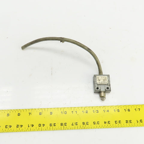 Honeywell 914CE2-6 Roller Plunger Limit Switch 250VAC 18VDC