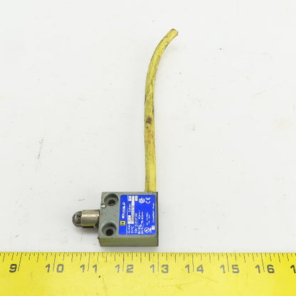 Square D MS02S0206 Class 9007 120/250VAC Roller Plunger Limit Switch