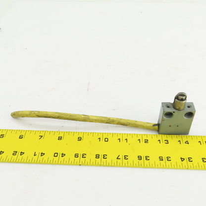 Square D MS02S0206 Class 9007 120/250VAC Roller Plunger Limit Switch