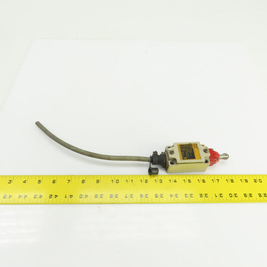 Omron DB4 Roller Plunger Limit Switch 500V
