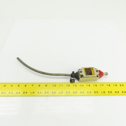 Omron DB4 Roller Plunger Limit Switch 500V