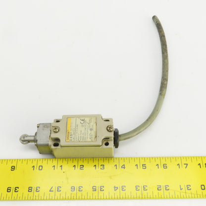 Omron DB4-3171N Roller Plunger Limit Switch 400V