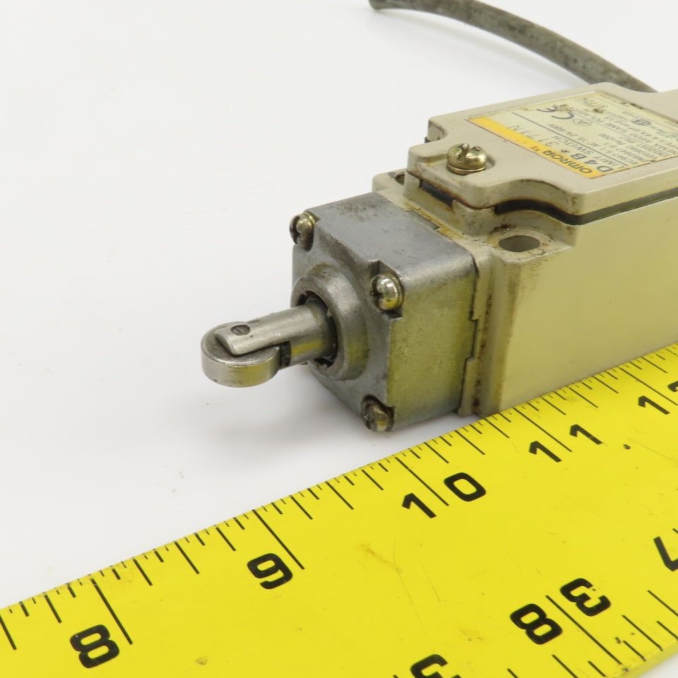 Omron DB4-3171N Roller Plunger Limit Switch 400V