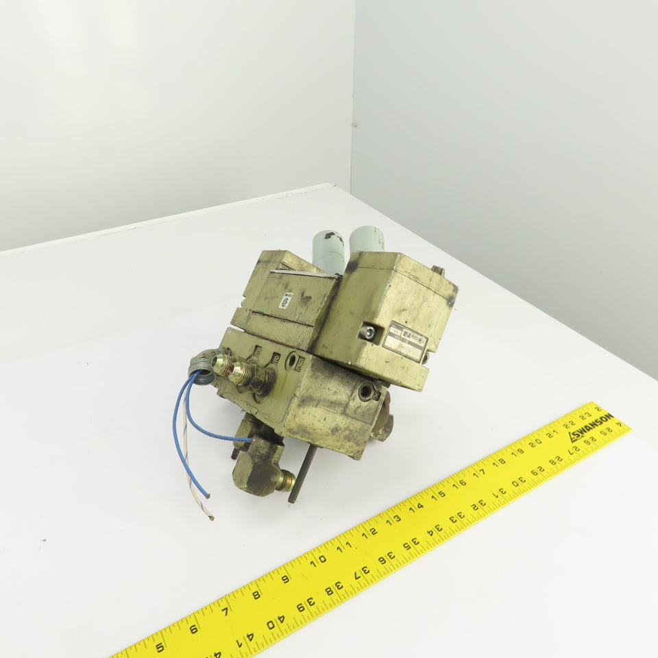 Ross W7076C4332 Double Solenoid Pneumatic Directional Valve 5/2Way 24VDC 1-10BAR