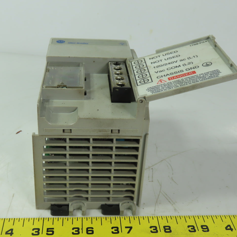 Allen Bradley 1769-PA4 Ser. A Rev. 4 Compact I/O  Power Supply