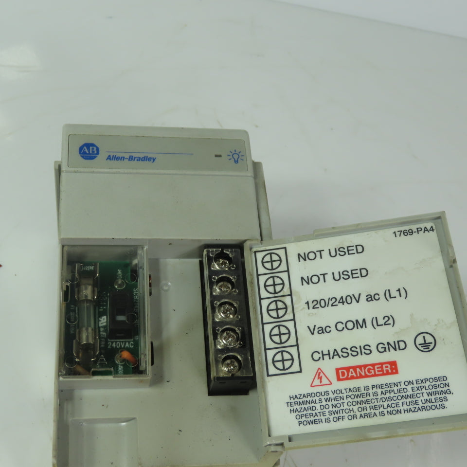 Allen Bradley 1769-PA4 Ser. A Rev. 4 Compact I/O  Power Supply