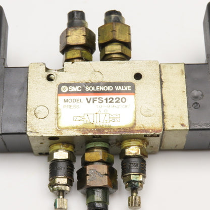 SMC VFS1220 5/2 Way Pneumatic Solenoid Directional Valve 120V