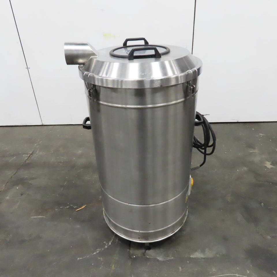 Nilfisk R305X 480V 3Ph 60Hz 2.55kW Stainless Steel Trim Vacuum 150L Capacity