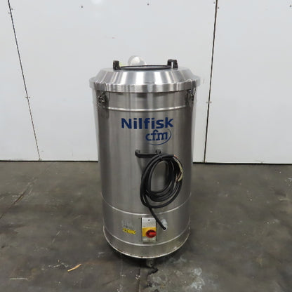 Nilfisk R305X 480V 3Ph 60Hz 2.55kW Stainless Steel Trim Vacuum 150L Capacity