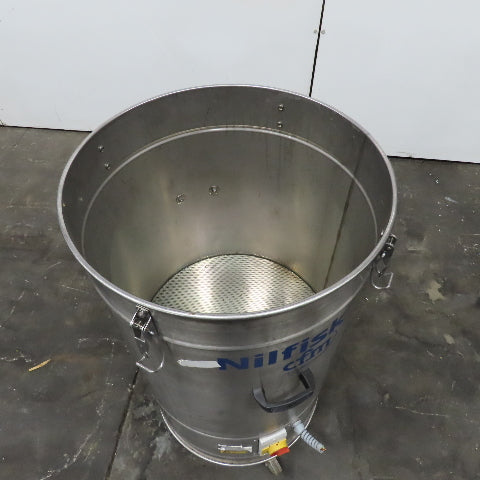 Nilfisk R305 480V 3Ph 60Hz 2.55kW Stainless Steel Trim Vacuum 150L Capacity