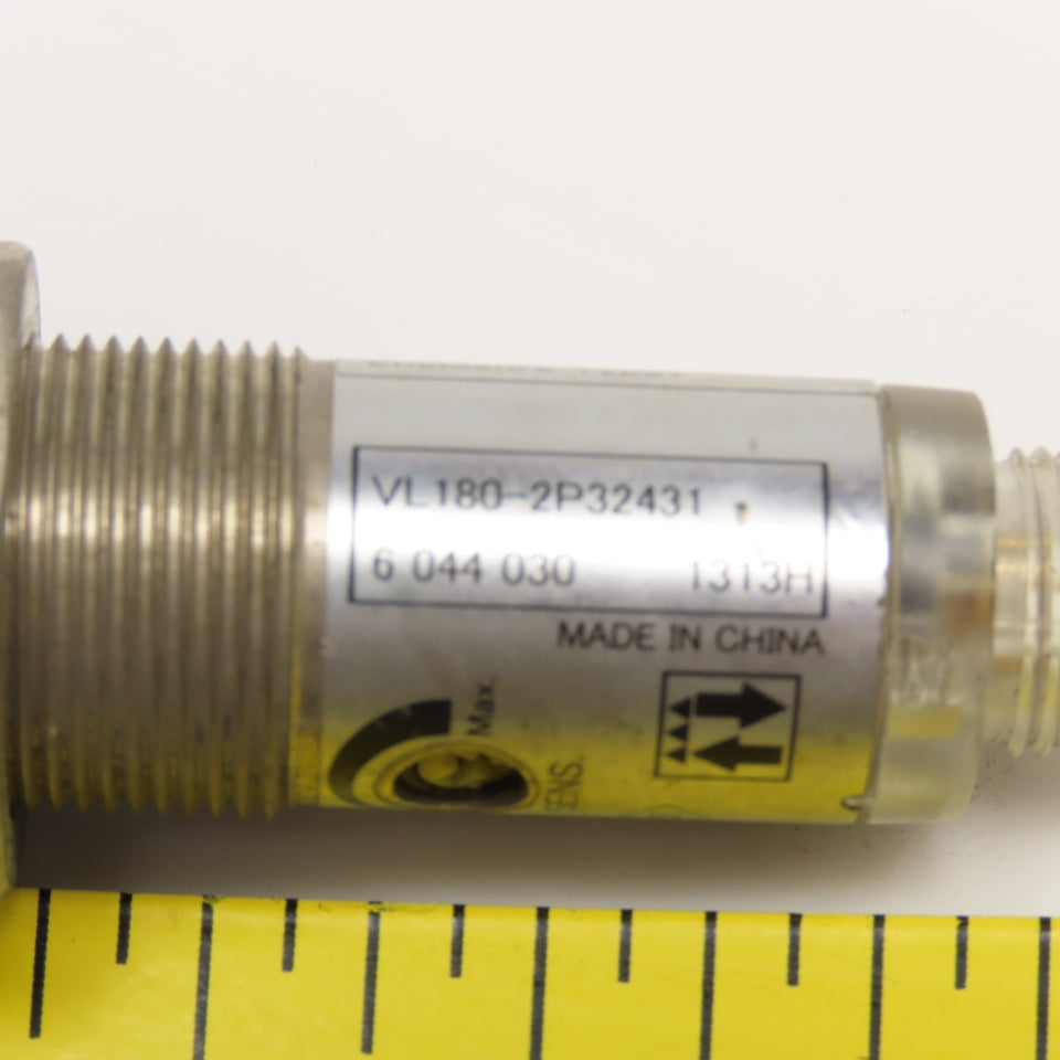 Sick VL180-2P32431 Cylindrical Photoelectric Sensor 10-30VDC