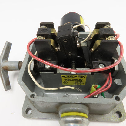 Rees 40500-000 Heavy Duty Cable Pull Switch 600VAC 250VDC W/ Pilot Light