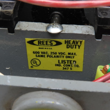 Rees 40500-000 Heavy Duty Cable Pull Switch 600VAC 250VDC W/ Pilot Light