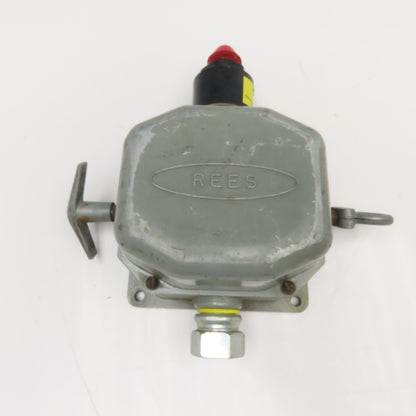 Rees 40500-000 Heavy Duty Cable Pull Switch 600VAC 250VDC W/ Pilot Light