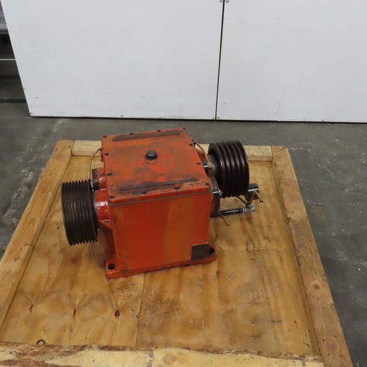 Victor TNS-3H CNC Lathe Belt Driven 8&5 Groove Spindle Gearbox 8-5/8" OD Pulley
