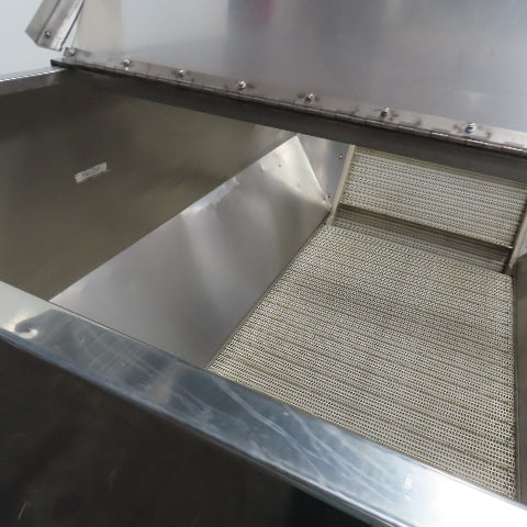 Stainless Steel  Incline Hopper Conveyor 53"H Disc 35.5" Belt 32FPM 220V 3PH