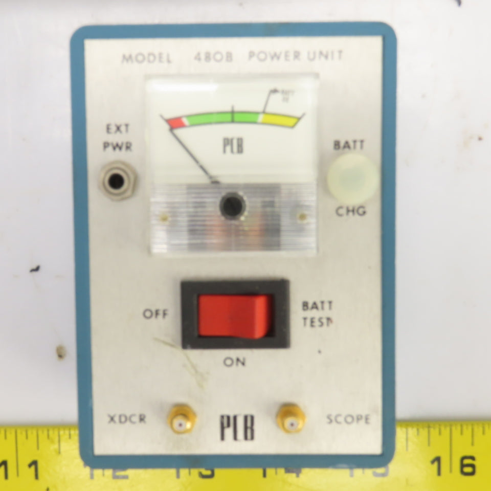 PCB Pieztronics Model 480B Signal Conditioner Accelerometer W/PCB 308 B12