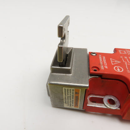 Allen Bradley Trojan 5-GD2 Guardmaster Gate Guard Door Interlock