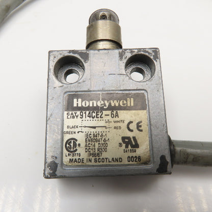 Honeywell 914CE2-6A Limit Switch 300V Roller Plunger Limit Switch