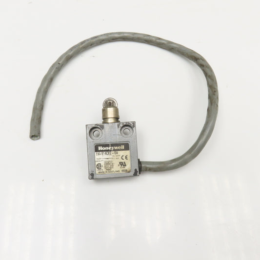 Honeywell 914CE2-6A Limit Switch 300V Roller Plunger Limit Switch
