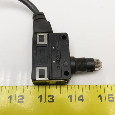 Yamatake SL1-A117 250VAC 1/10Hp Roller Plunger Limit Switch