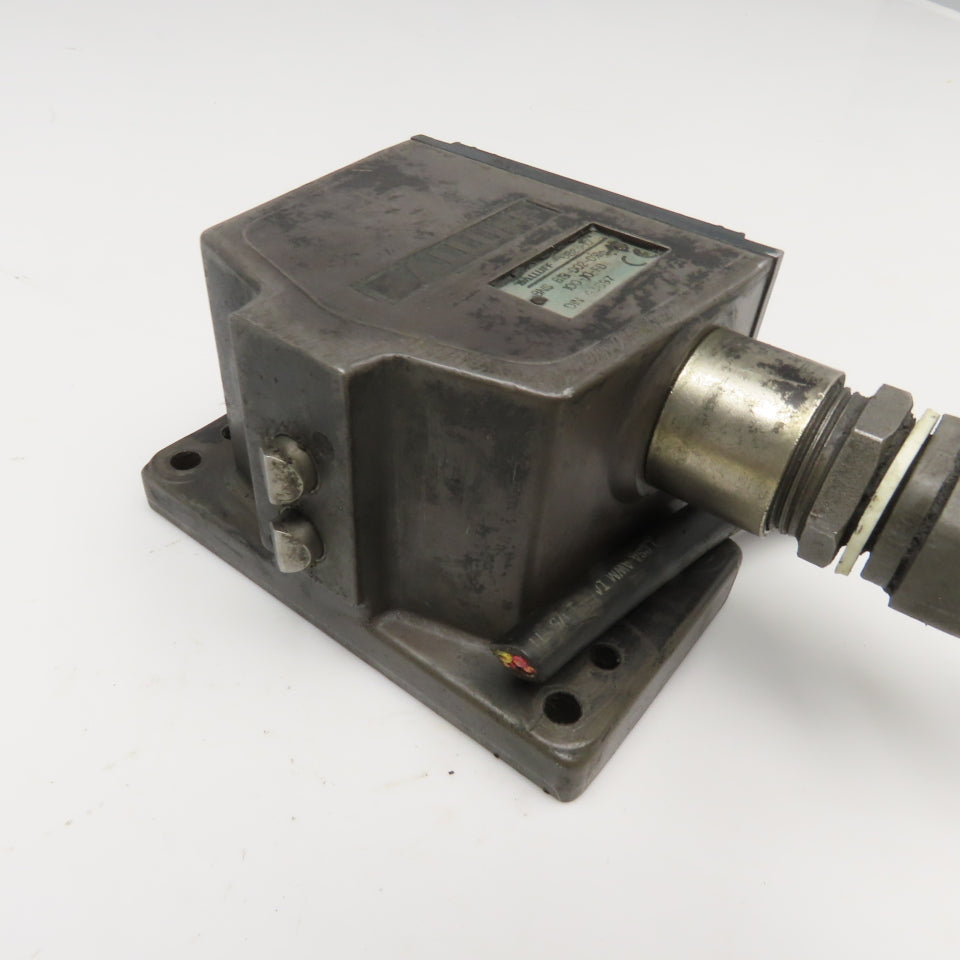 Balluff BNS 819-D02-D16-100-10-FD 240VAC 2 Position Chisel Tip Limit Switch