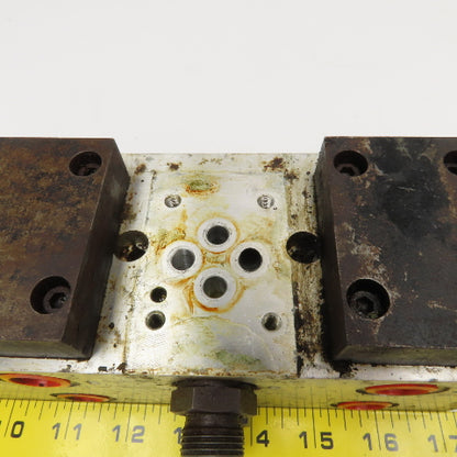Johnston Fluid Power D03 Valve 4 Place Parallel Aluminum Manifold